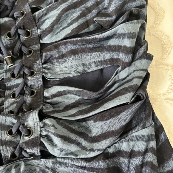 Zebra Print One Piece Swimsuit - Picture 4 of 8